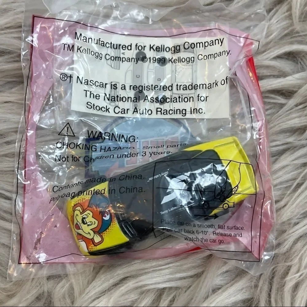 NASCAR Kellogg’s pull n go matchbox car